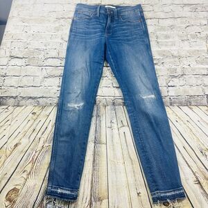 Madewell Jeans Women’s  Sz.27 Blue Denim 9 in Skinny High Rise Distressed‎
